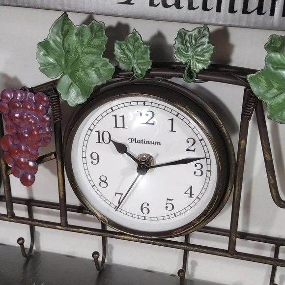 𝅺platinum quartz home wall decor keychain holder - Picture 3 of 9